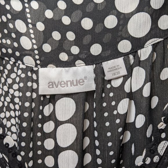 Semi Sheer black & white polka dot tank - Picture 2 of 3